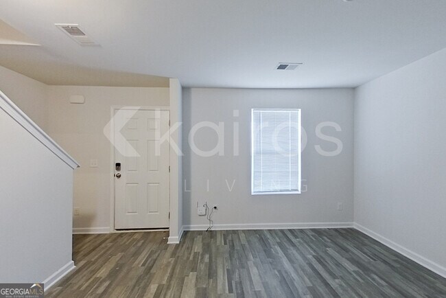 Foto del edificio - 234 Fox Chase Wy