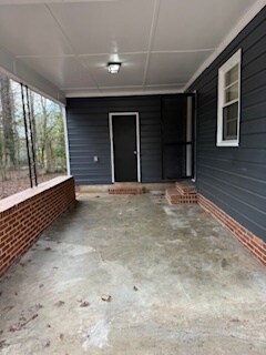 Foto del edificio - 1319 Greenview Dr