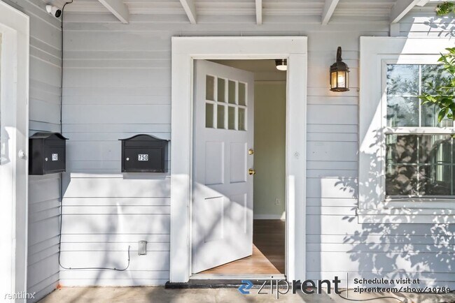 Building Photo - 1 br, 1 bath House - 750 S 11th St, San Jo...