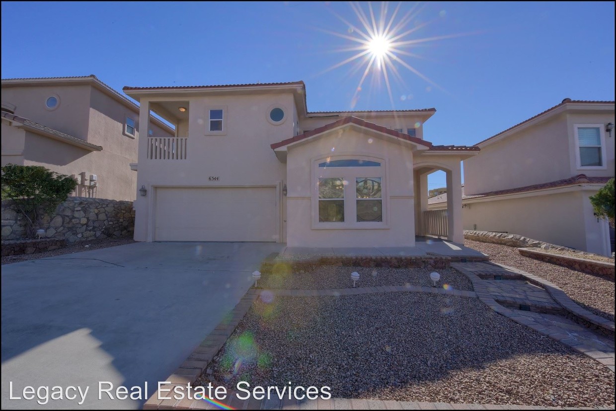 Foto principal - 4 br, 2.5 bath House - 6344 Franklin Gate