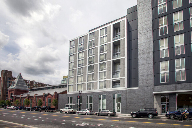 Foto del edificio - Hodge on 7th
