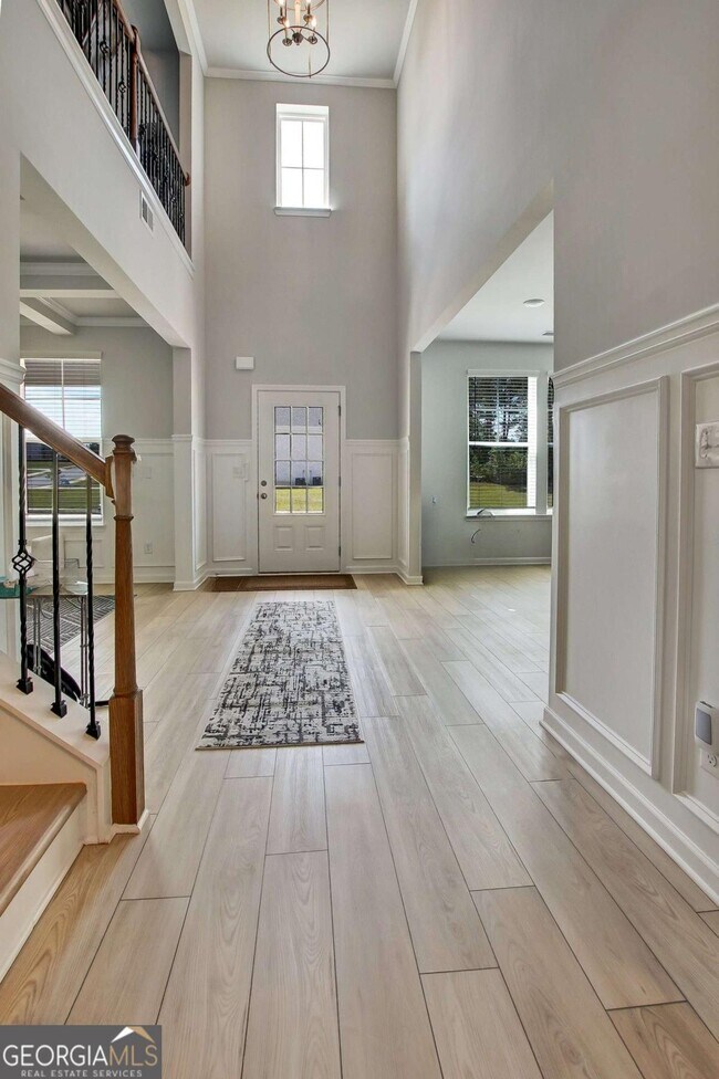 Building Photo - 297 Delta Dr