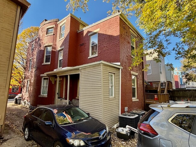 Foto del edificio - 2308 W Clifton Ave