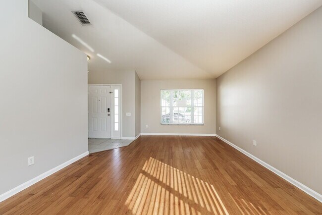 Building Photo - 12525 Herons Path Pl