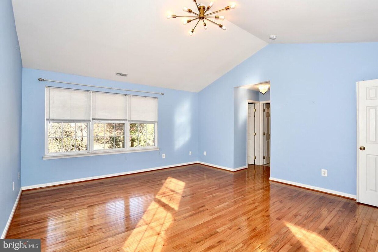 11913 Hunters Ln, Rockville, MD 20852 House Rental in Rockville, MD