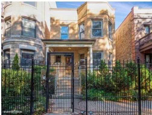 Primary Photo - 5215 N Winthrop Ave