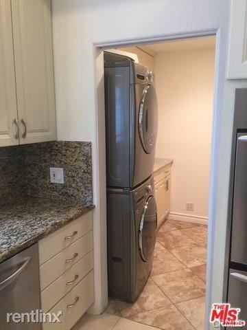 Building Photo - 4 br, 4 bath House - 260 S Palm Dr