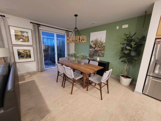 Foto del edificio - 4441 Barrow Ln