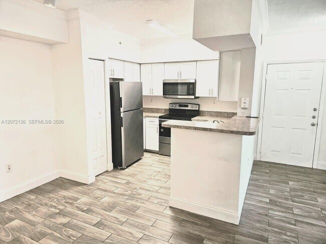 Foto del edificio - 220 SW 116th Ave