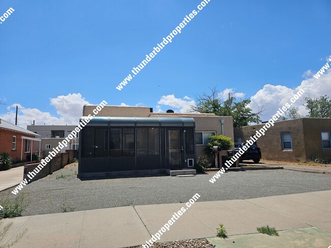 Foto del edificio - 2114 Oxford Ave SE