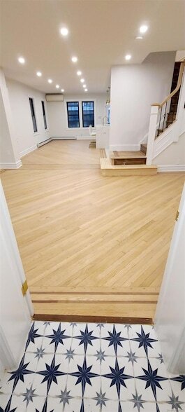 Foto del edificio - 88-37 62nd Dr