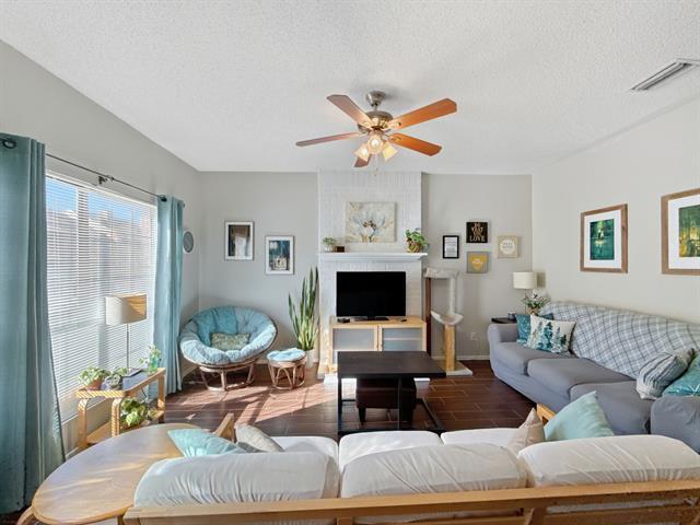 Foto del edificio - 214 Samuel Blvd