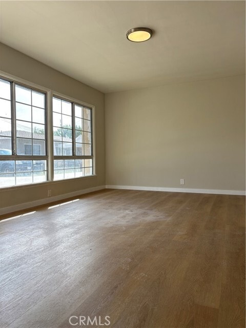 Foto del edificio - 7224 Florence Ave