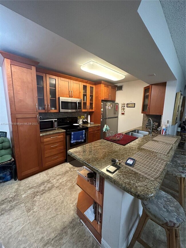 Foto del edificio - 9744 NW 46th Terrace