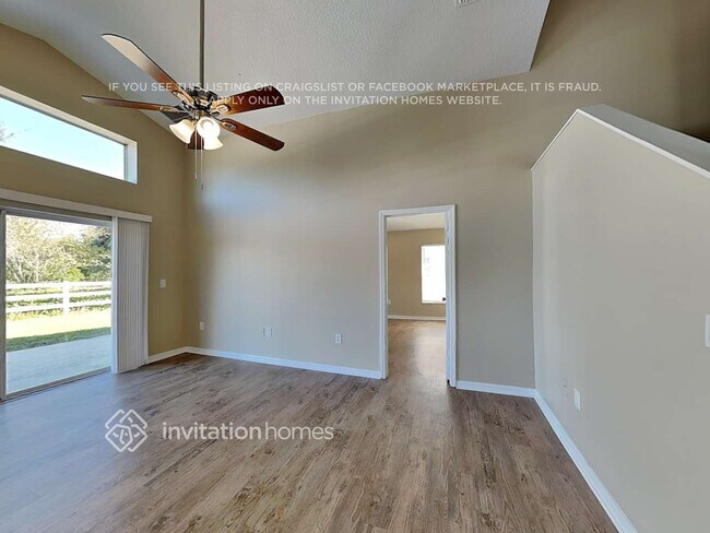 Building Photo - 1106 Sophia Blvd