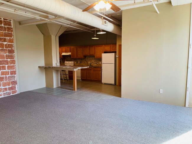 Foto del edificio - 311 N 8th St