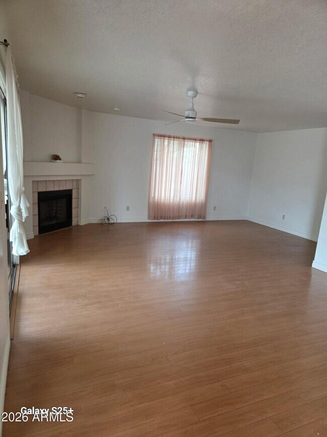 Foto del edificio - 8631 W Monte Vista Rd