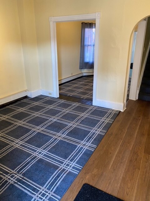 Living room - 58 E Bennett St