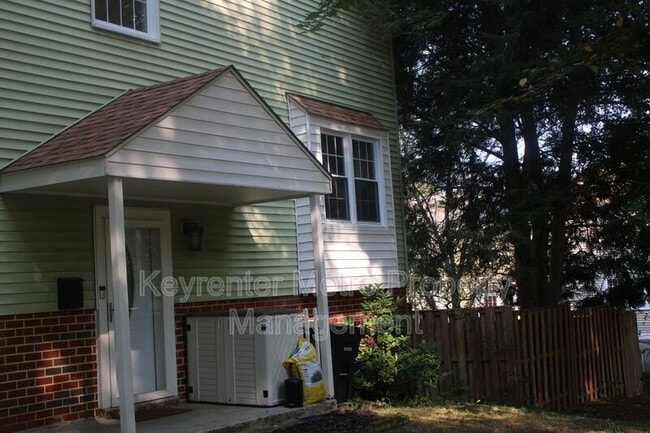 Building Photo - 201 Castleton Terrace