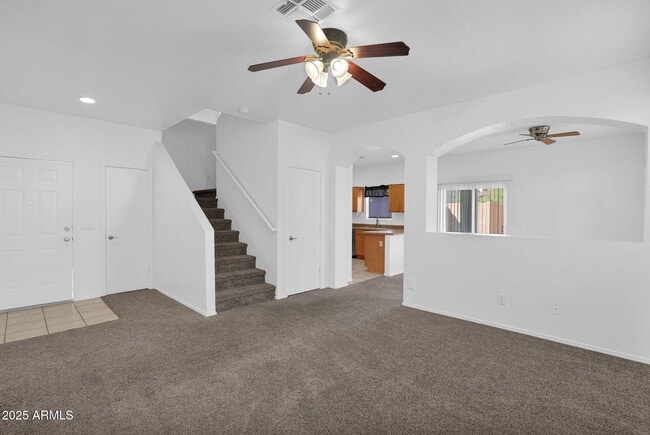 Building Photo - 1750 W Union Hills Dr
