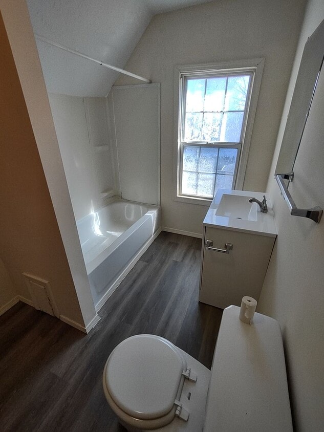 Primary Photo - 325 - Ridgewood