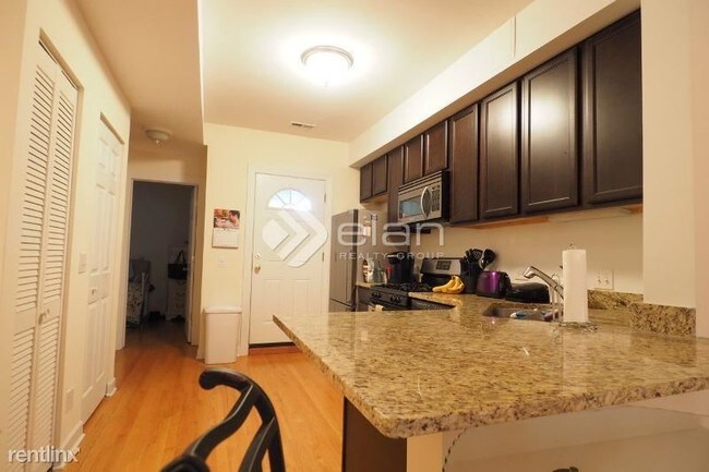 Foto del edificio - 5255 N Rockwell St