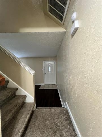 Building Photo - 6513 Westridge Dr