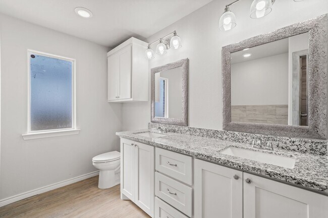 Foto del edificio - 8807 N County Rd 3200