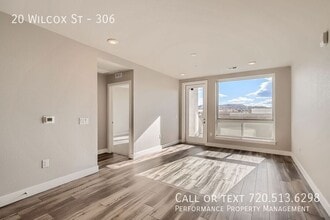 Building Photo - 20 Wilcox St