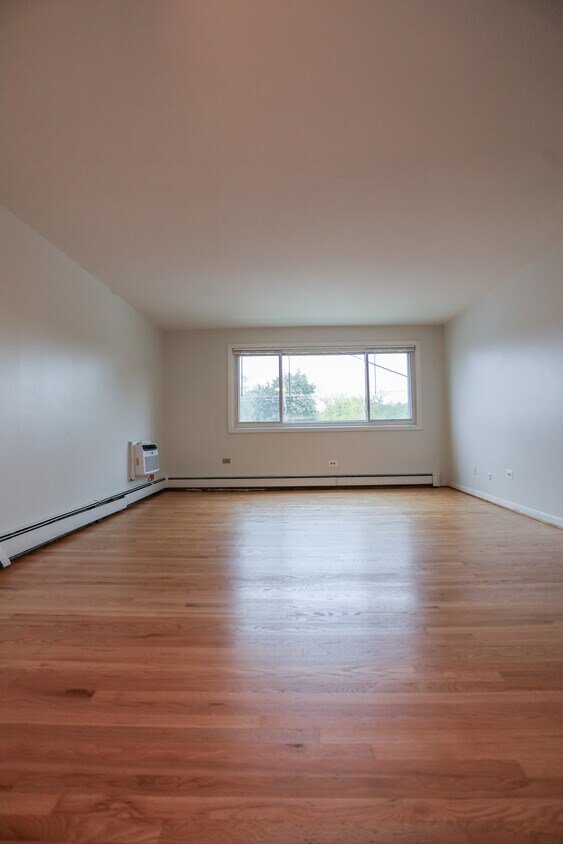 700 McKinley Ave Unit 308, Mundelein, IL 60060 Condo for Rent in