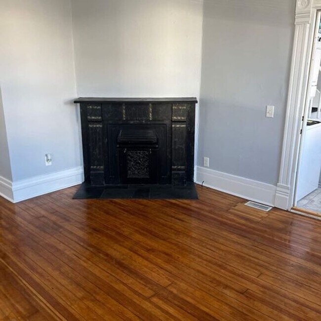 Foto del edificio - 1718 Fillmore Ln