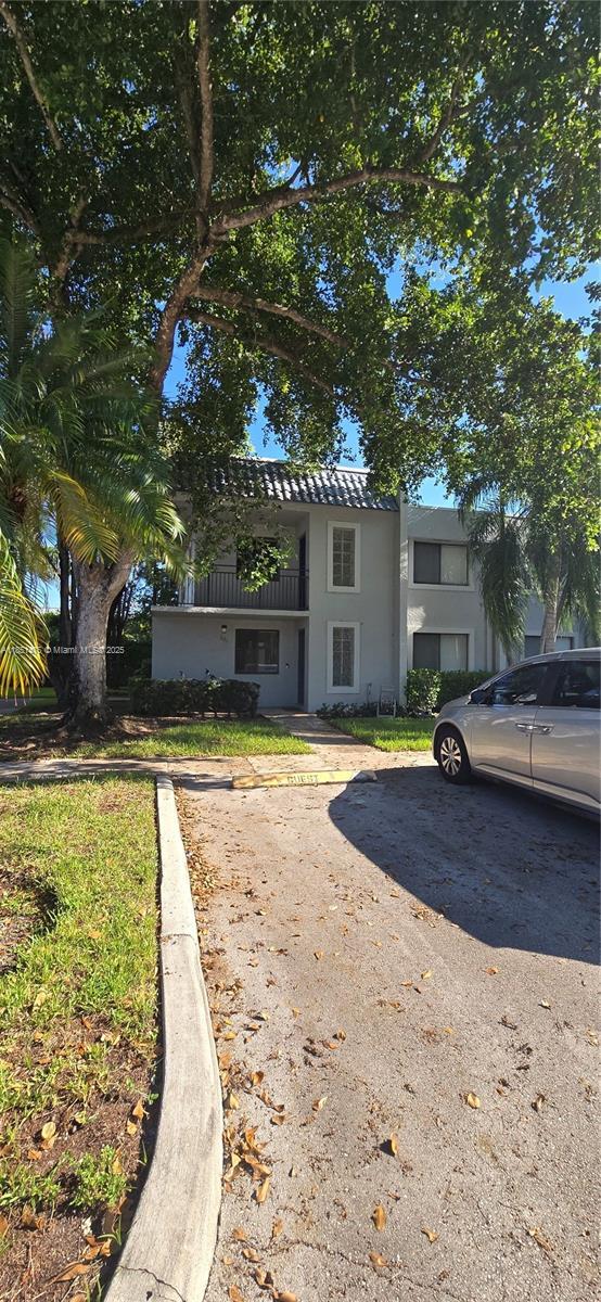 Foto del edificio - 16541 Blatt Blvd