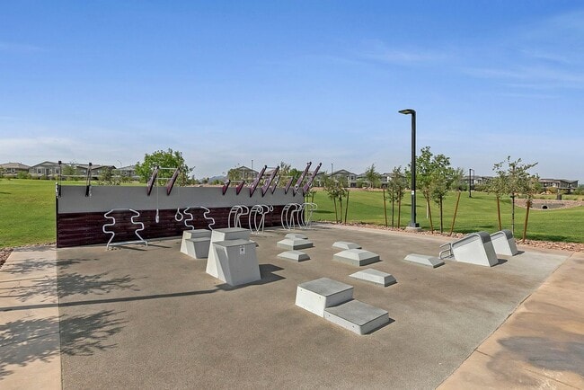 Foto del edificio - Brand New 4 Bedroom Home in Cadence – Henderson’s Premier Master Plan!