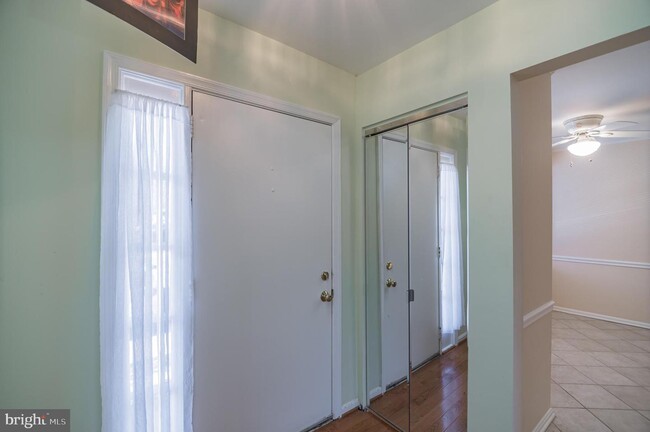 Building Photo - 7452 Zanuck Ct