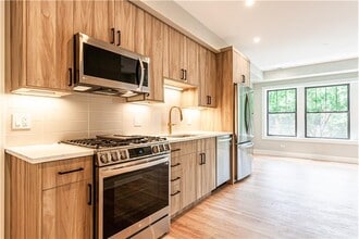 Building Photo - 2457 W Logan Blvd