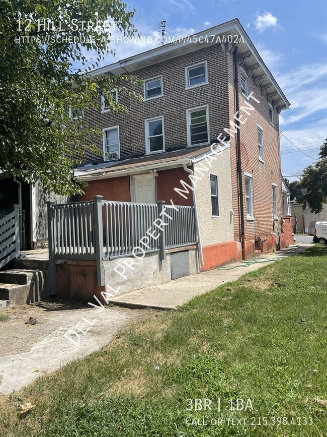 12 Hill St, Brookhaven, PA 19015 Townhome Rentals in Brookhaven PA