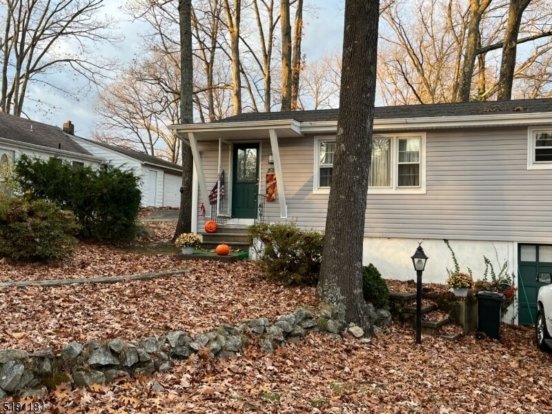 54 Oakwood Dr, Ringwood, NJ 07456 House Rental in Ringwood, NJ