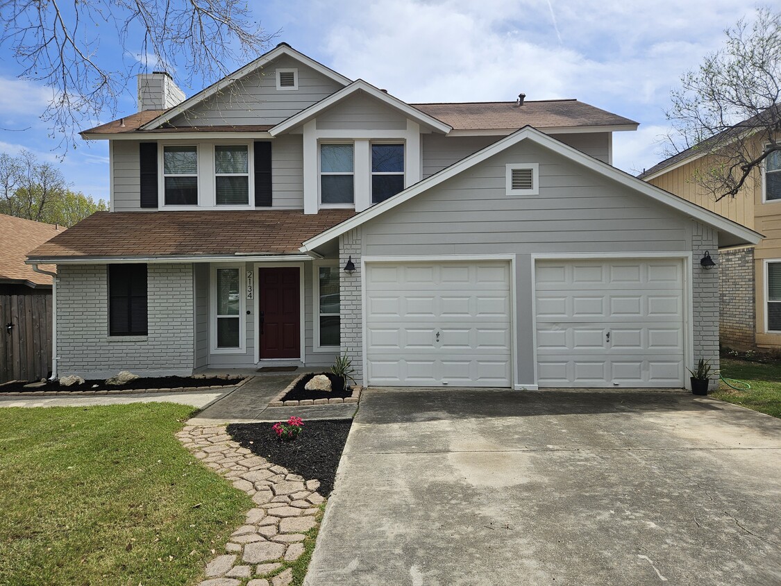 Hardie Plank Siding - 2134 Pecan Hollow Dr