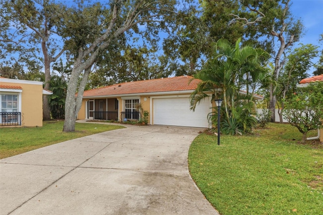 Photo - 131 2nd Ave E House