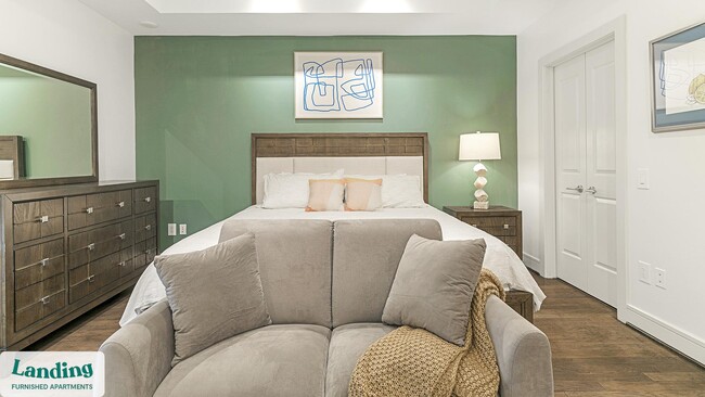 Building Photo - 777 Preston St