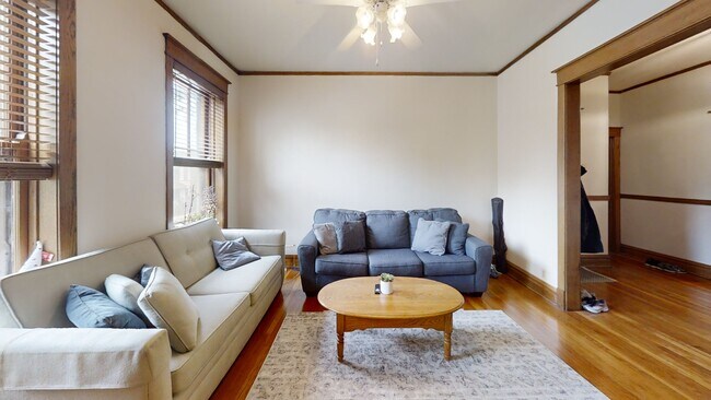 Foto del edificio - 1253 W Grace St