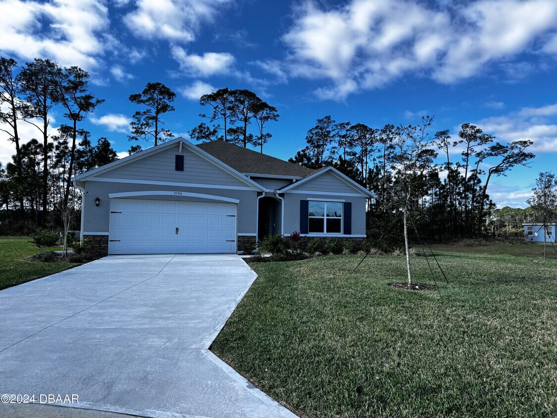 Foto principal - 2790 Fermoy Dr