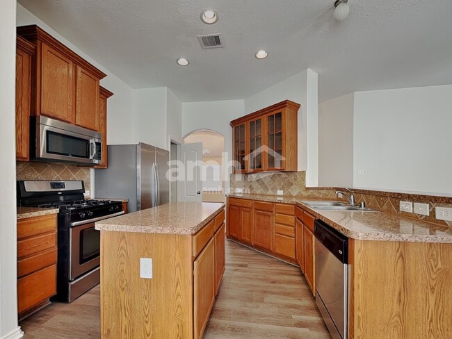 Foto del edificio - 21415 Branchport Dr