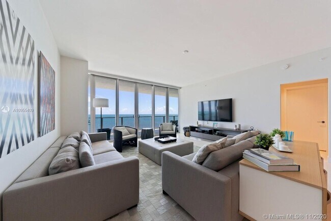 Building Photo - 360 Ocean Dr