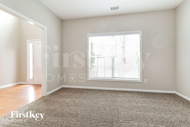 Foto del edificio - 3401 Southpointe Hill Dr NE