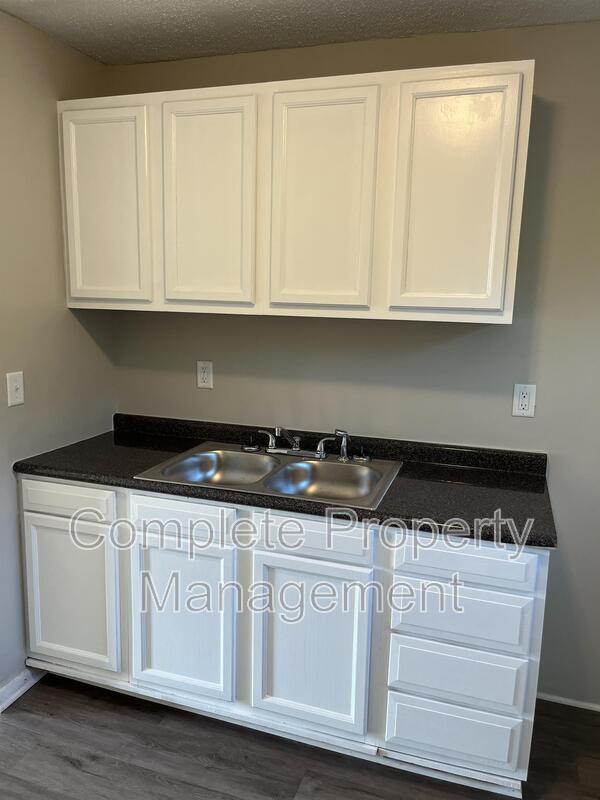 Foto del edificio - 1833 15th Ave N