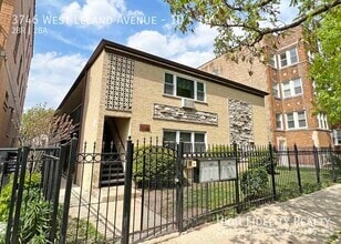 Building Photo - 3746 W Leland Ave