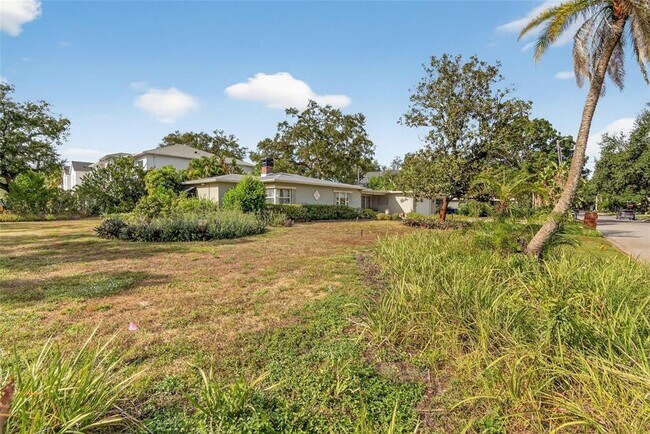 Foto del edificio - 3107 S Emerson St