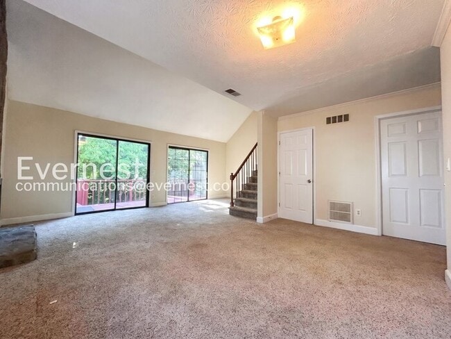 Foto del edificio - 1174 Ridgecrest Ln SE