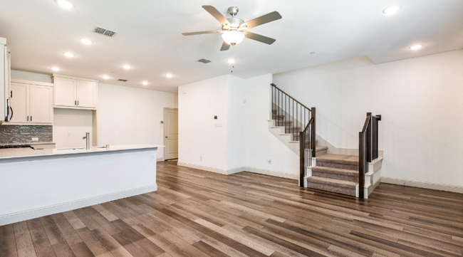 Foto del edificio - 2601 Barnwood Ln